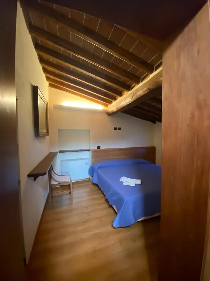 Agriturismo La Sorgente Di Rossi Valentino Bauernhof Larciano