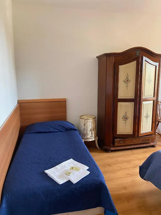 Agriturismo La Sorgente Di Rossi Valentino 0*, Larciano Italien