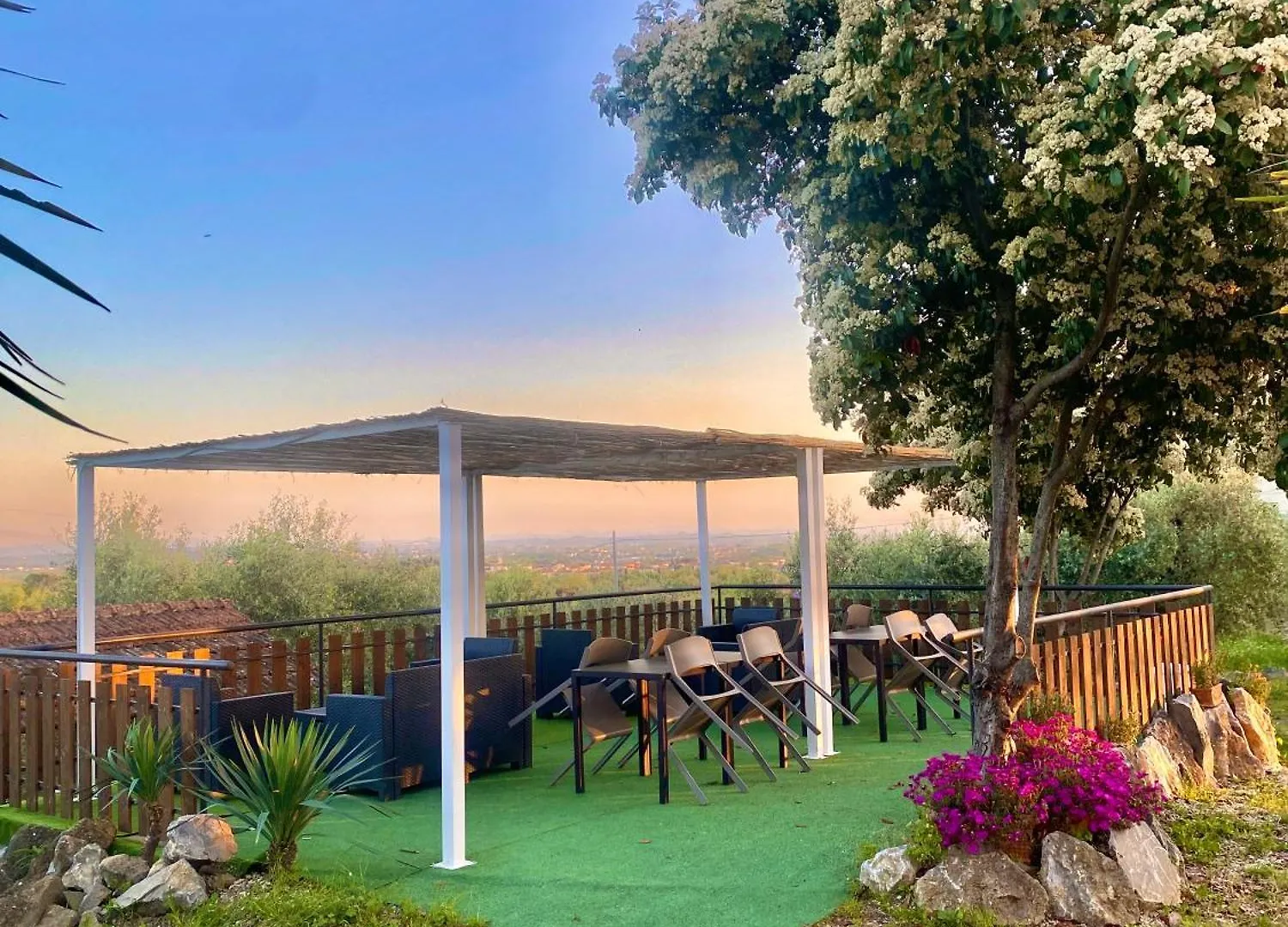Agriturismo La Sorgente Di Rossi Valentino Bauernhof Larciano